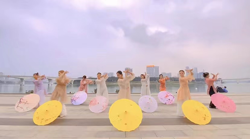 图片关键词